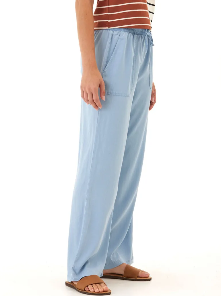 Allie Stretch Chambray Pant