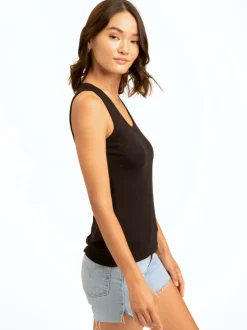 Amazonia Feather Rib Tank