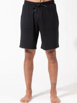 Casper Feather Fleece Short 9"