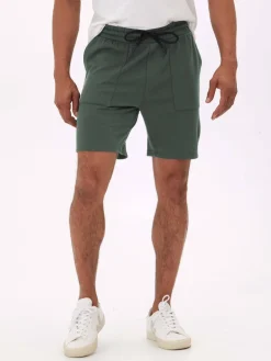 Casper Feather Fleece Short 7