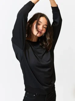 Cathy Boyfriend Feather Fleece Pullover