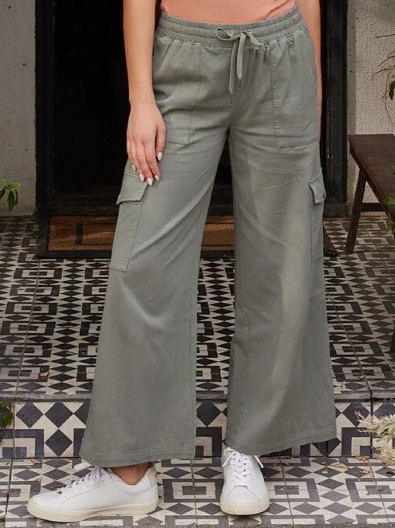 Eila Stretch Twill Wide Leg Cargo Pant