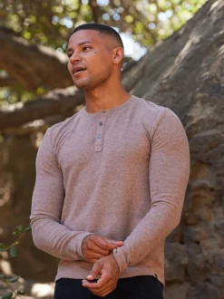 Elias Sweater Knit Long Sleeve Henley