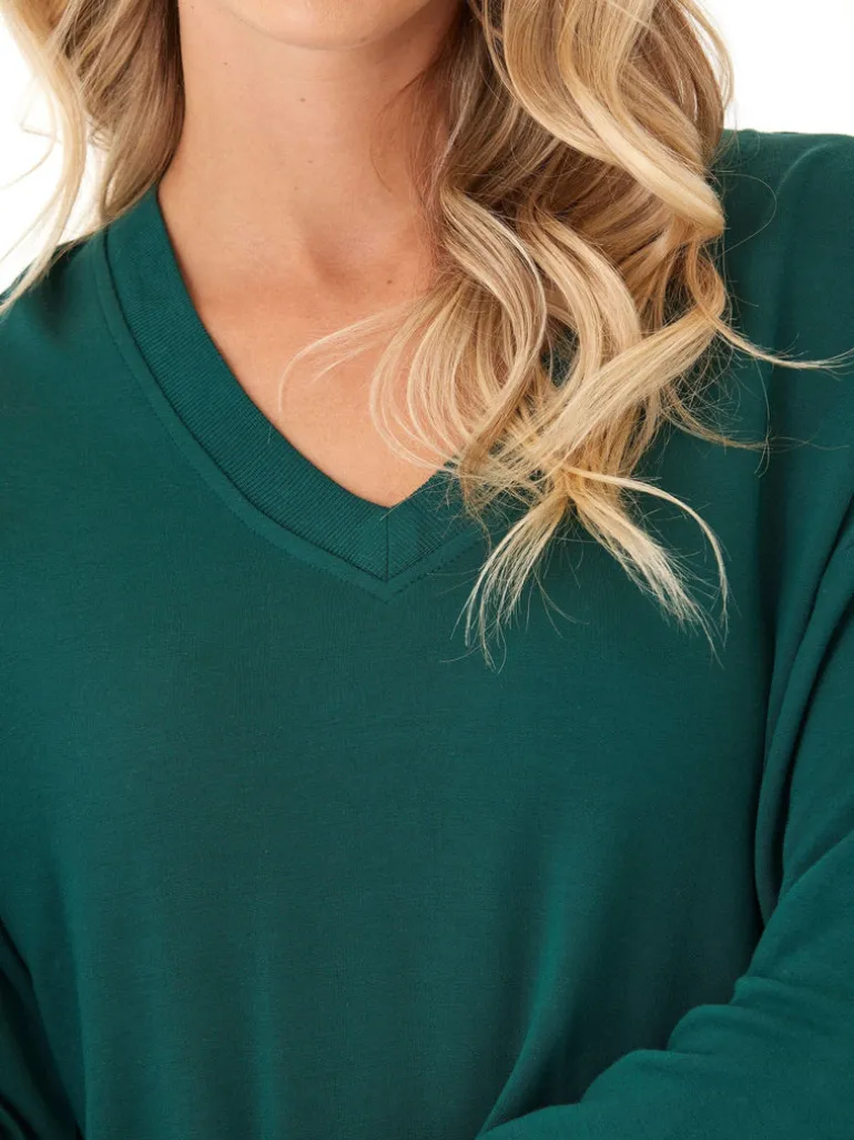 Elyzza Feather Fleece V-Neck Pullover