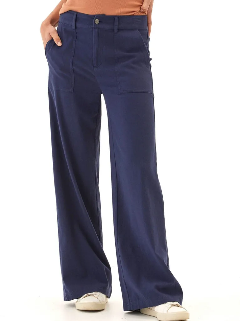 Pamela Stretch Twill Wide Leg Pant